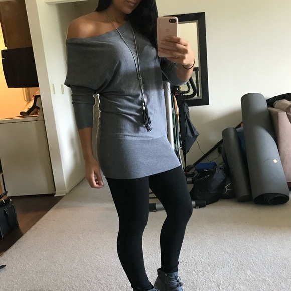 WHBM Off Shoulder Burgundy Soft Tunic Sweater XS worn once - Picture 3 of 3